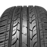 Kumho Solus KH25 215/55/17 93V Grand Touring All-Season Tire